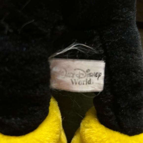 Mickey Mouse - Picture 9 of 11